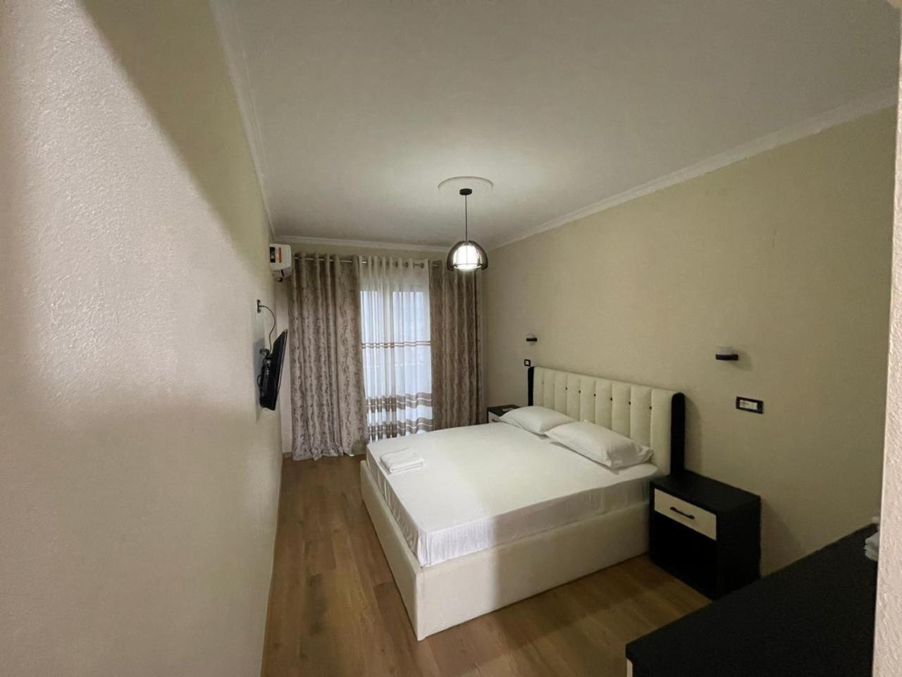 Hotel Belvedere Pogradec Ngoại thất bức ảnh